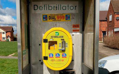 A new life-saving community defibrillator has been installed in Kidderminster