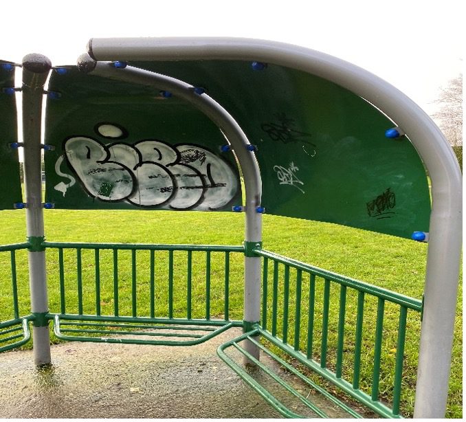 graffiti-before