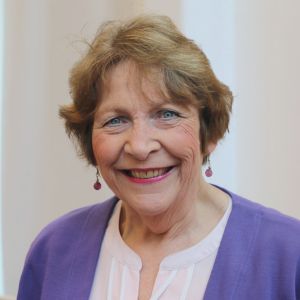 mary_rayner_300px1